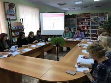 В День учителя Десант наставников Ульяновской области работал в Новоульяновске